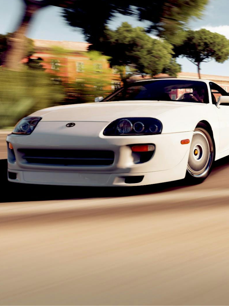 Chrome Wrap vs Metallic Wrap: What Installers Discover After the First Panel