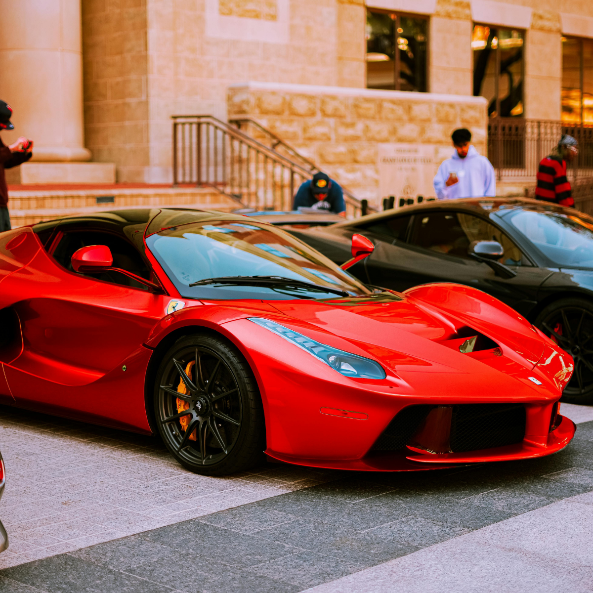 Matte vs Gloss Vinyl Wrap: 9 Powerful Pros & Cons | HIGHCOOL