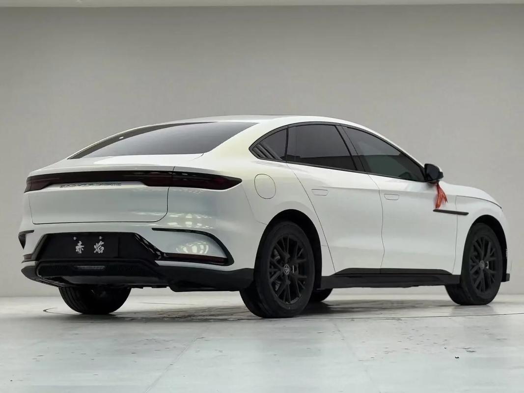 Pearl white gold Car Wrapping