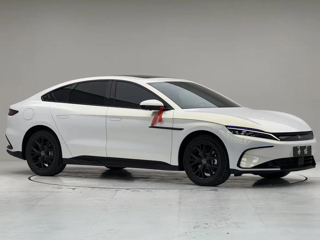 Pearl white gold Car Wrapping