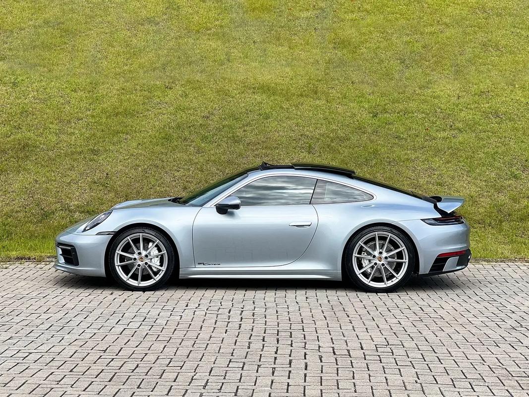 OEM GT Silver Vinyl Wrap