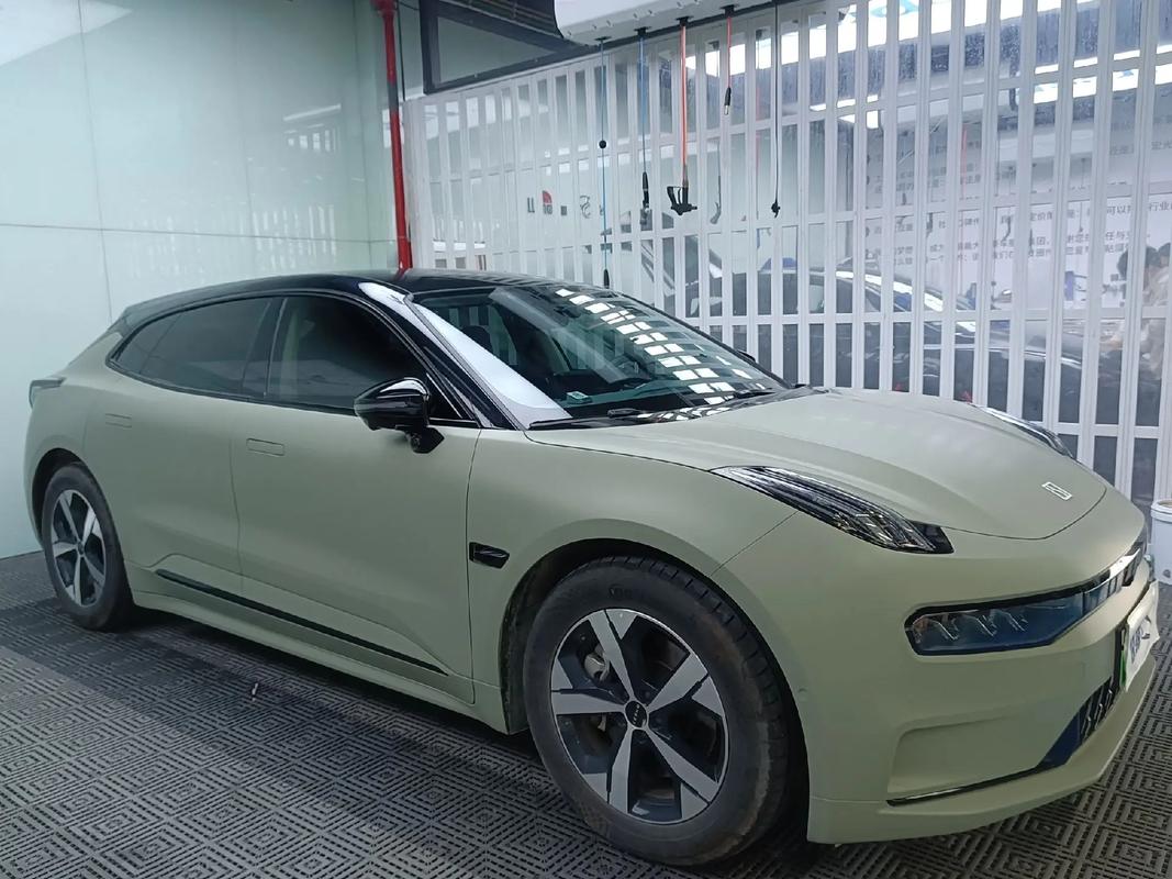 Satin khaki green Car Wrapping