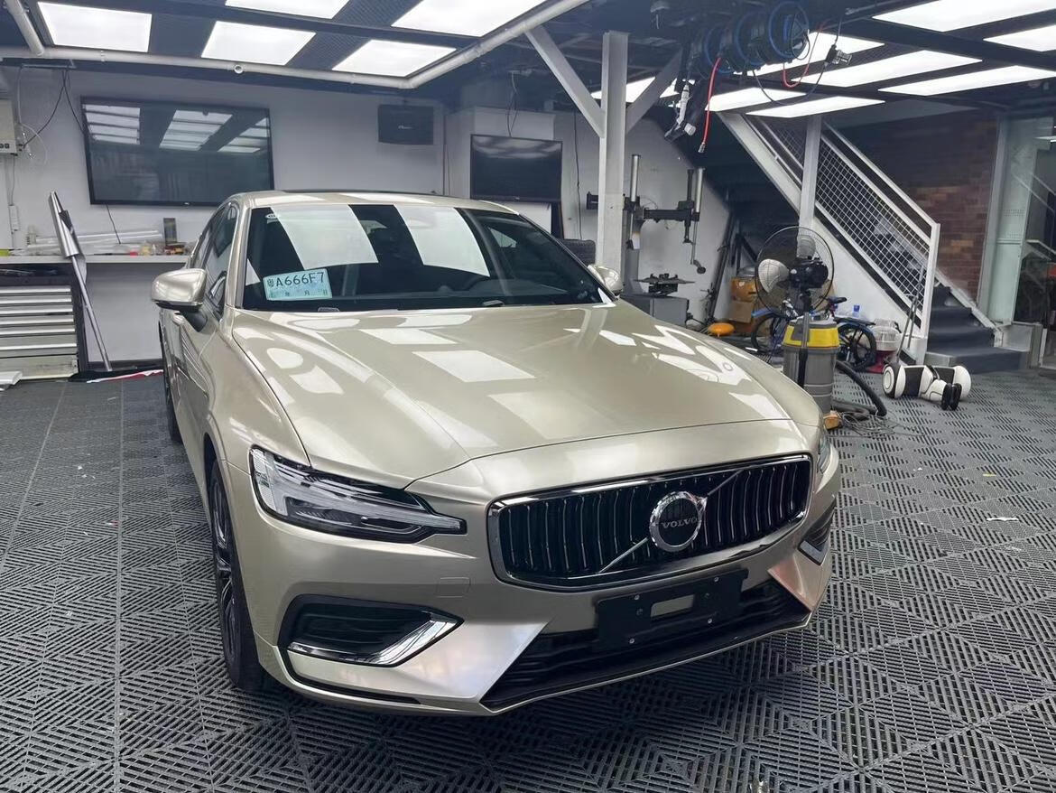 Super Bright Metallic Gold PVC Vinyl Wrap Film